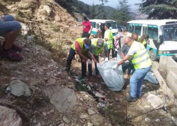 تيزي وزو / احتفاءا باليوم العالمي للنظافة     حملة تنظيف الحظيرة الوطنية جرجرة