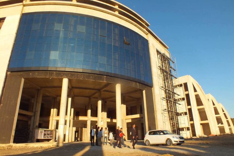 عين الدفلى/ المستشفى الجديد مرفق لم ير النور بعد 7 سنوات من انطلاق الأشغال