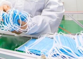 توزيع 1000 كمامة لفائدة التلاميذ بتندوف