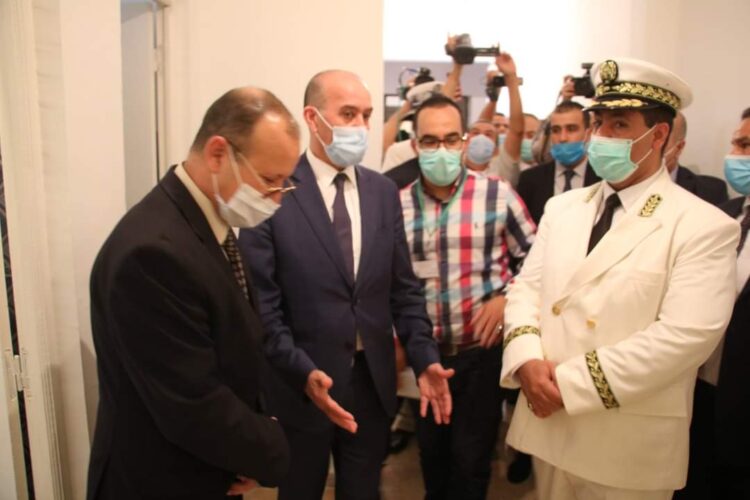 فيما تم تخصيص 04 قطع أرضية لتعويض المتضررين من الزلزال وزيرا الداخلية والسكن في  زيارة عمل الى ولاية ميلة لتقييم القرارات المتخذة سابقا 