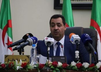 ميلة / الوالي يدعو إلى اعتماد أسلوب الحوار وتجنب الاحتجاجات والعنف لطرح الانشغالات