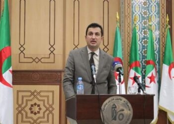 تجسيدا لمسعى الرئيس القاضي بجعله عنصرا فاعلا في بناء الجزائر الجديدة    المستشار نزيه بن رمضان يسير بخطى ثابتة “لأخلقة وتنظيم” المجتمع المدني