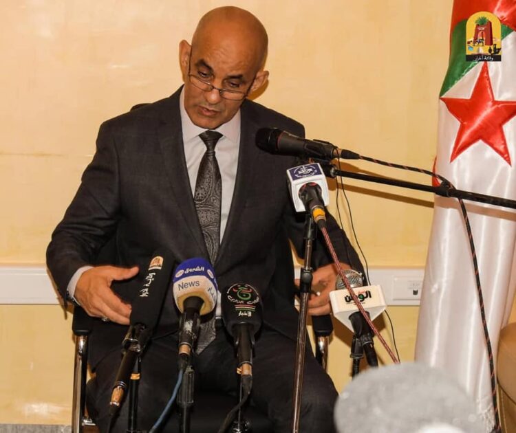 والي أدرار العربي بهلول يلتقي الأسرة الإعلامية بأدرار