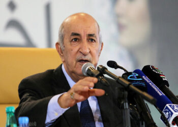 الرئيس تبون يصنع الاستثناء “عربيا” ويؤكد رفض الجزائر القاطع للتطبيع والمطبعين