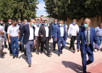 ميلة / خلال معاينته لمناطق الظل / الوالي يشدد على ضرورة الانتهاء من الاشغال في الآجال المحددة