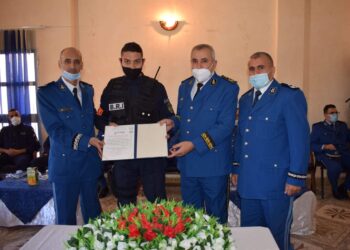 بشار / نظير تميُّزهم في أداء مهامهم في مكافحة الإجرام / المفتشية الجهوية لشرطة الجنوب الغربي تكرم أفراد الشرطة القضائية لأمن الولاية