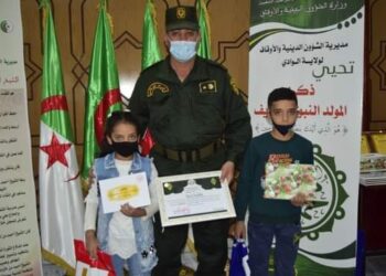 الوادي / احتفالا بذكرى ثورة نوفمبر المجيدة/ استعراضات وتظاهرات وتوزيع السكنات بمختلف الصيغ