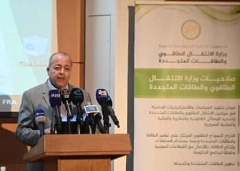 بوسليماني: نحو إنشاء شبكة تواصل للإعلاميين الجزائريين للتوعية حول “حتمية” الانتقال الطاقوي