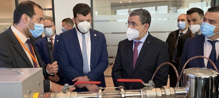 تمويل المؤسسات الناشئة: اتفاقية بين ألجيريا فانتور وصندوق الاستثمار الجزائري