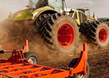 اقتناء العتاد الفلاحي المجدد: المستثمرون مدعوون لإيداع ملفاتهم لدى وزارة الصناعة